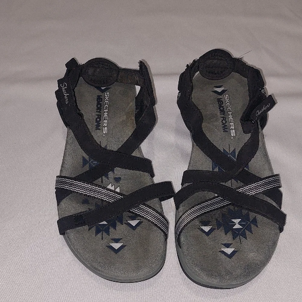 Skechers Women's Black Sandals. Size 7 Good Condition - Picture 1 of 7